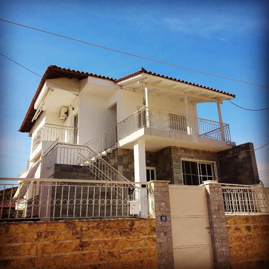La Vita Apartments-Near Airport & Sea Artemida  Esterno foto