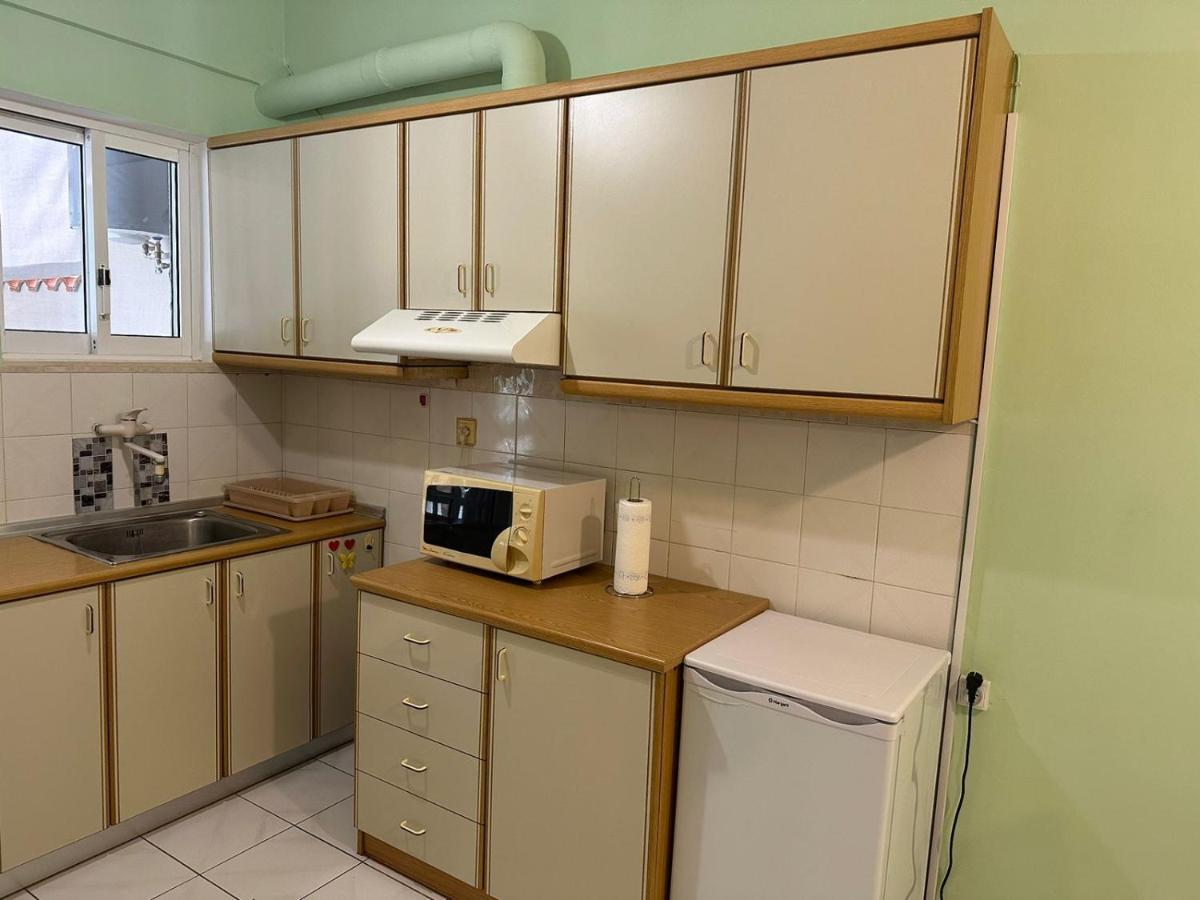 La Vita Apartments-Near Airport & Sea Artemida  Esterno foto